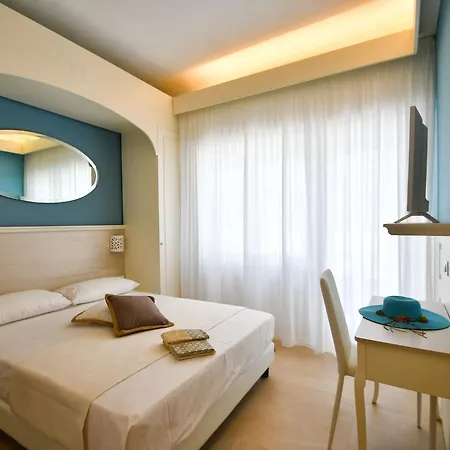 Oda ve Kahvaltı Lungomare 4*