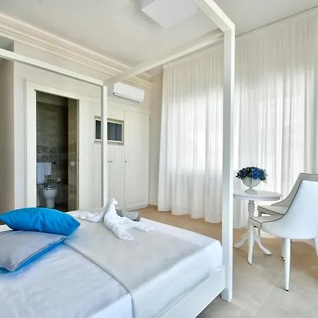 Oda ve Kahvaltı Lungomare