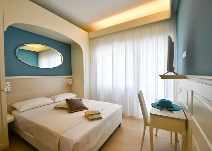 Bed & Breakfast Lungomare 4*